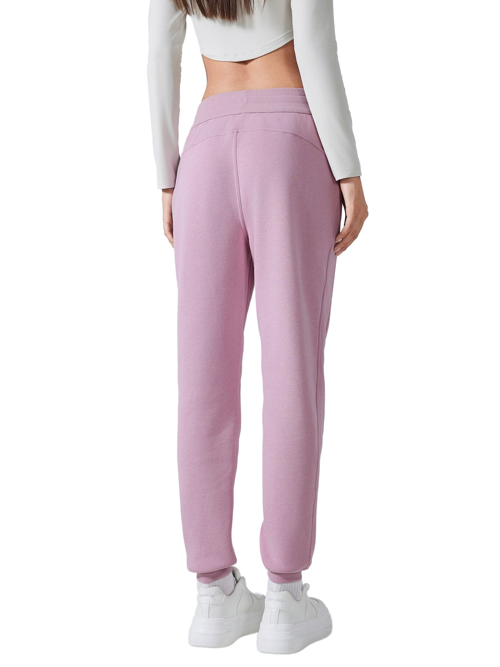 woman's clothing,woman's wear,woman's jogger,Urban Veil,statement piece,trendsetter,Streetwear,everyday wear,comfort wear