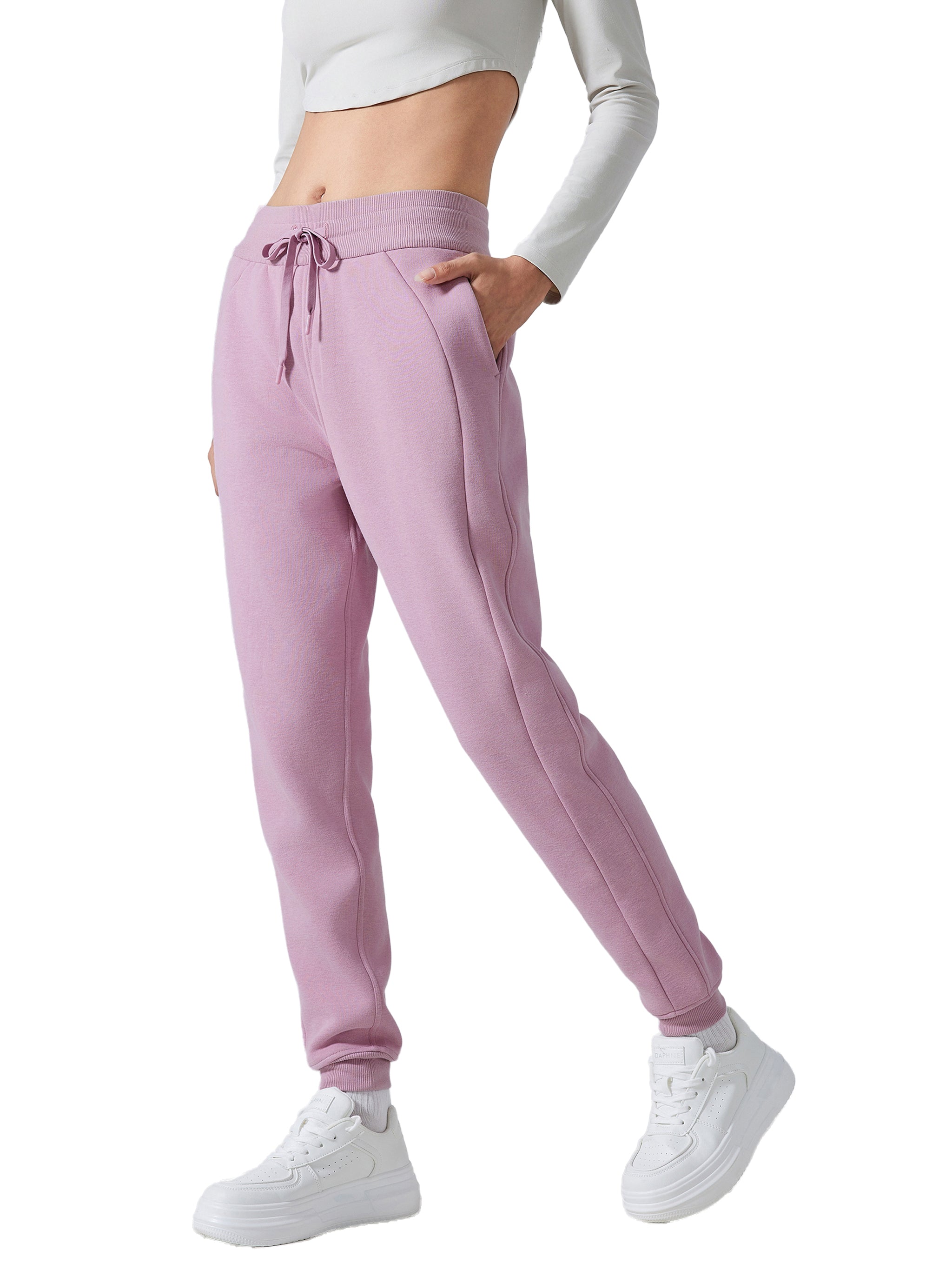 woman's clothing,woman's wear,woman's jogger,Urban Veil,statement piece,trendsetter,Streetwear,everyday wear,comfort wear