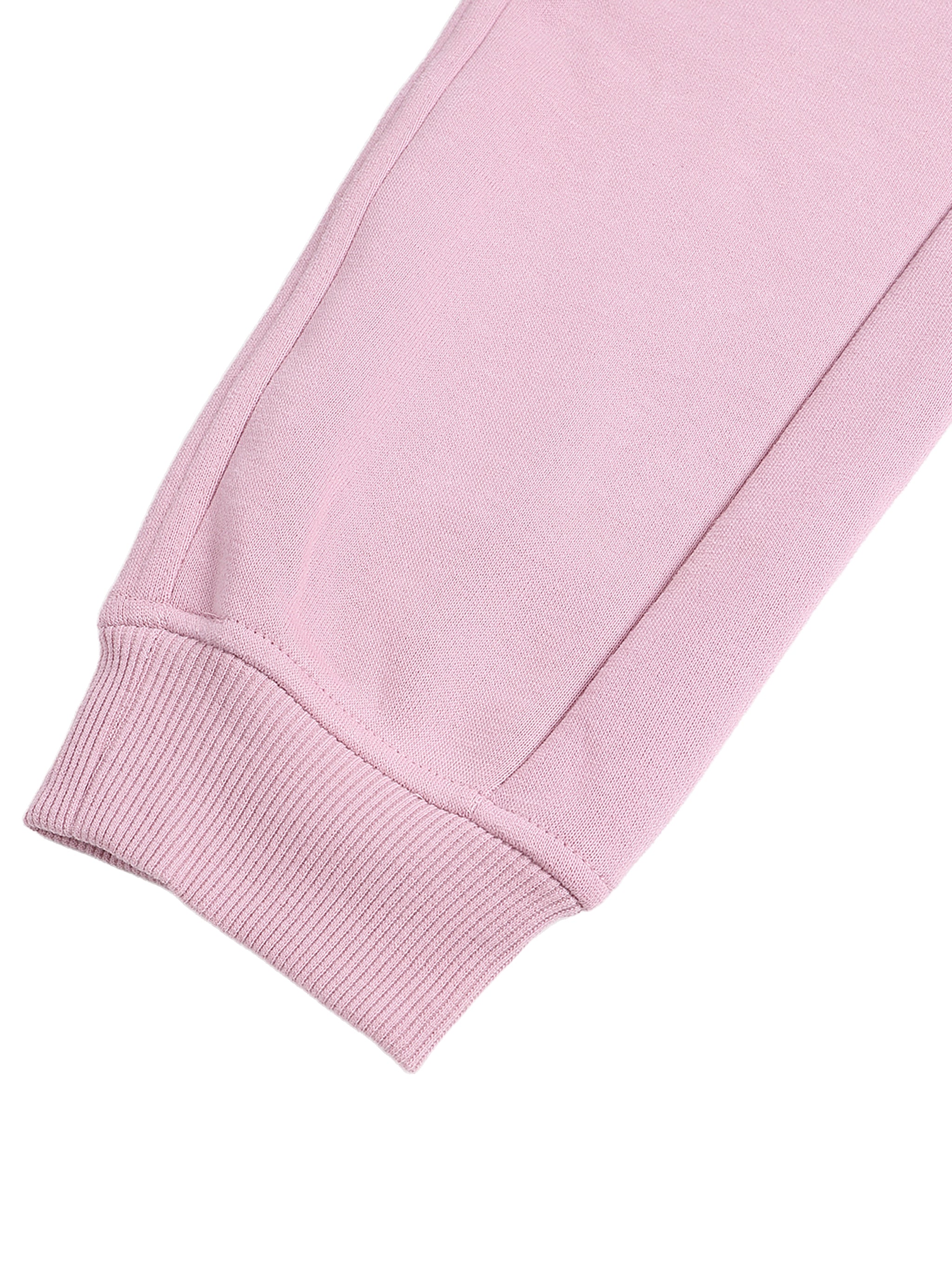 woman's clothing,woman's wear,woman's jogger,Urban Veil,statement piece,trendsetter,Streetwear,everyday wear,comfort wear